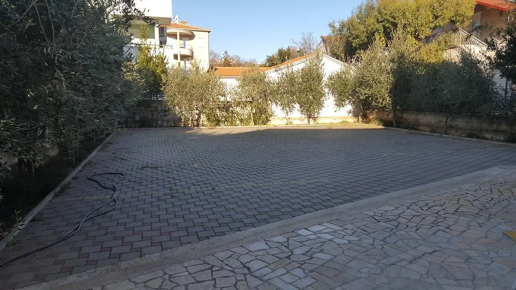 Apartment Koruna Medulin 0*,  Croatia